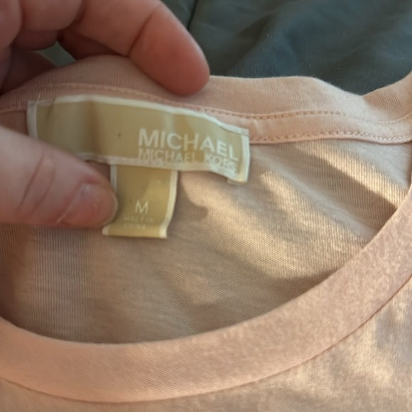 Michael Kors size medium women’s. - Picture 3 of 3